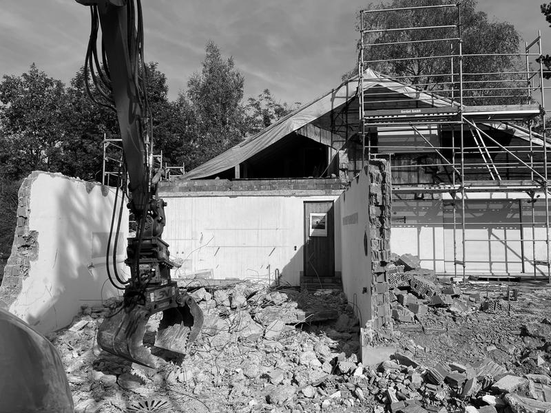 2103 Vallamand