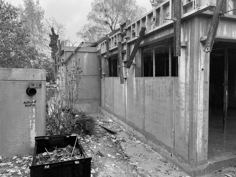 2103 Vallamand