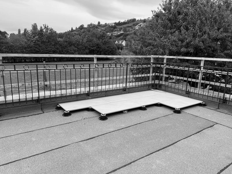 2103 Vallamand